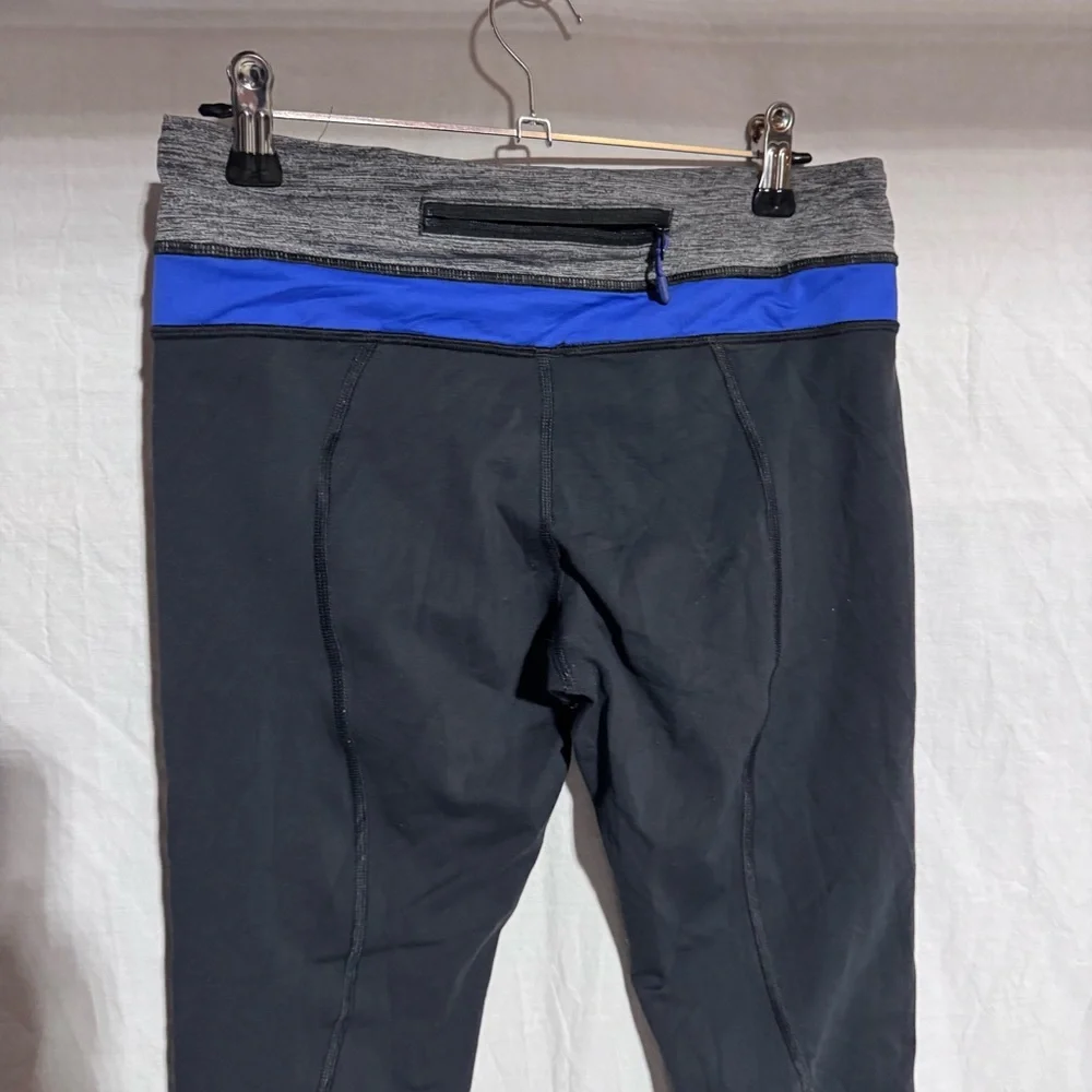 Lululemon Run Inspire crop black blue Size 6 - Picture 5 of 6